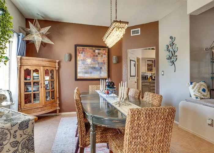 Desert Oasis W/ Private Pool & Gym! Holiday home Yuma