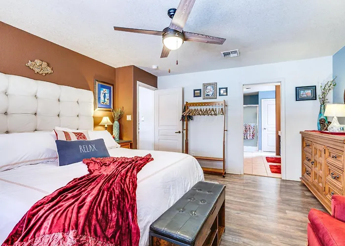 Holiday home Desert Oasis W/ Private Pool & Gym! Yuma