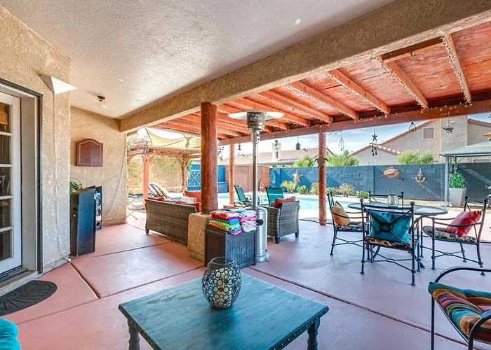 Desert Oasis W/ Private Pool & Gym!